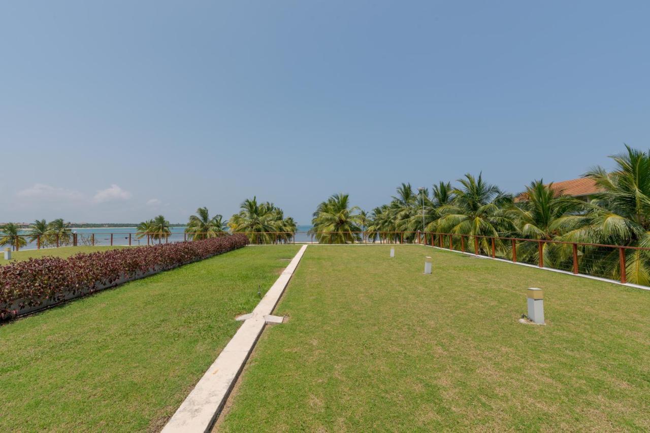 Amaya Beach Passikudah Екстериор снимка